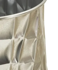 Ensemble de 3 vases Argentés reliefés