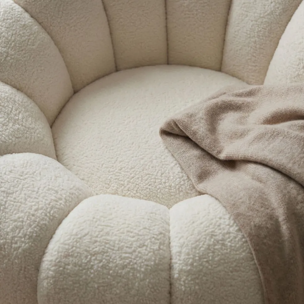 Fauteuil tournant design coquillage Arielina Tissu bouclette Beige