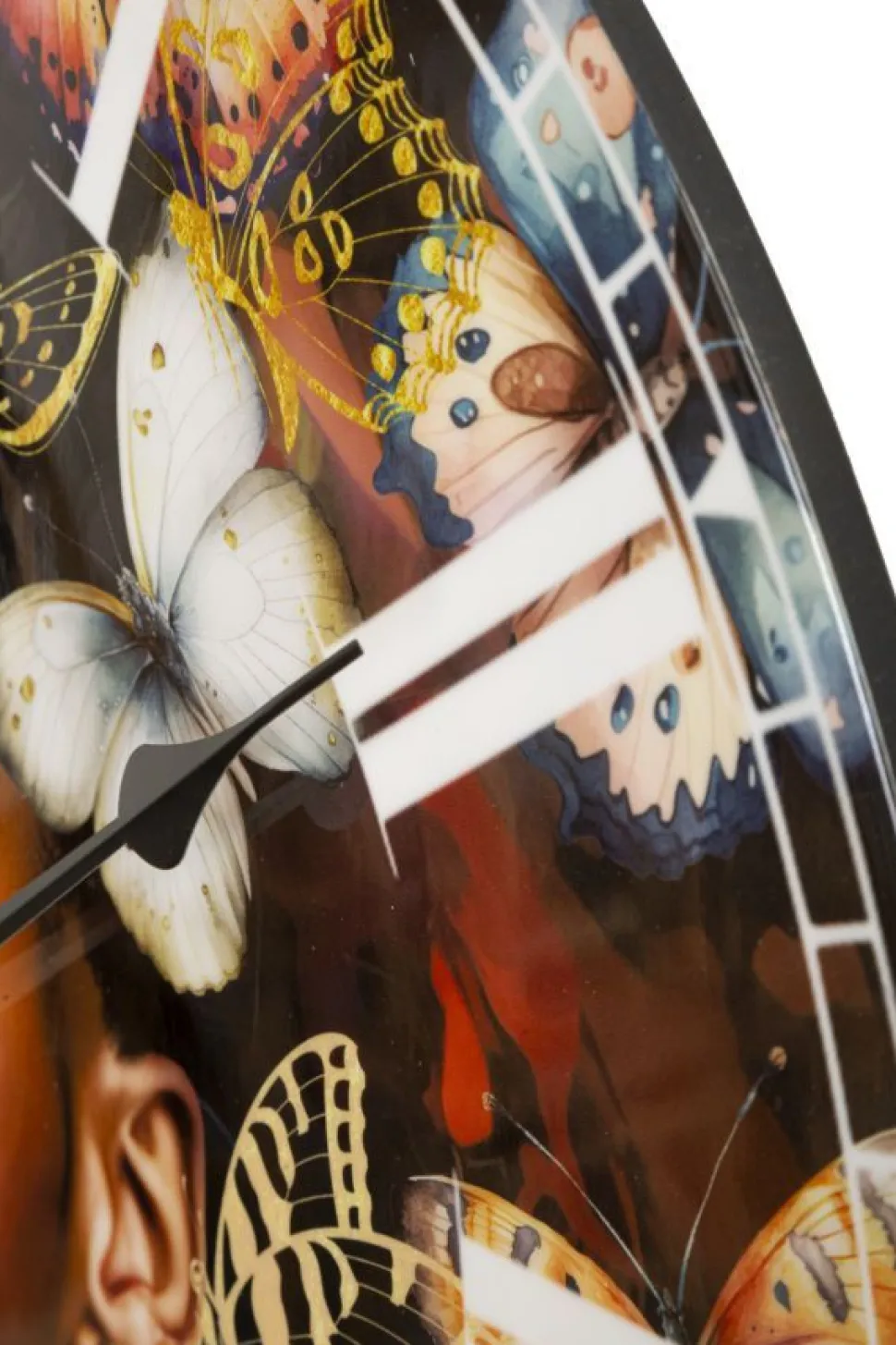 Horloge murale Kourt M.D.F motif femme et papillons colorés