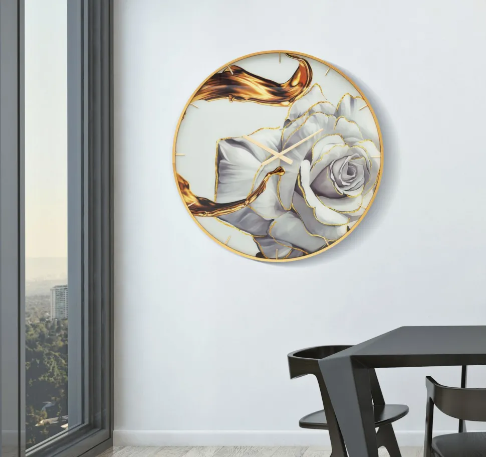 Horloge murale ronde décorée d'une rose cadre doré en verre et M.D.F.