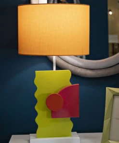 Lampe de table en M.D.F multicolore et abat-jour tissu Orange