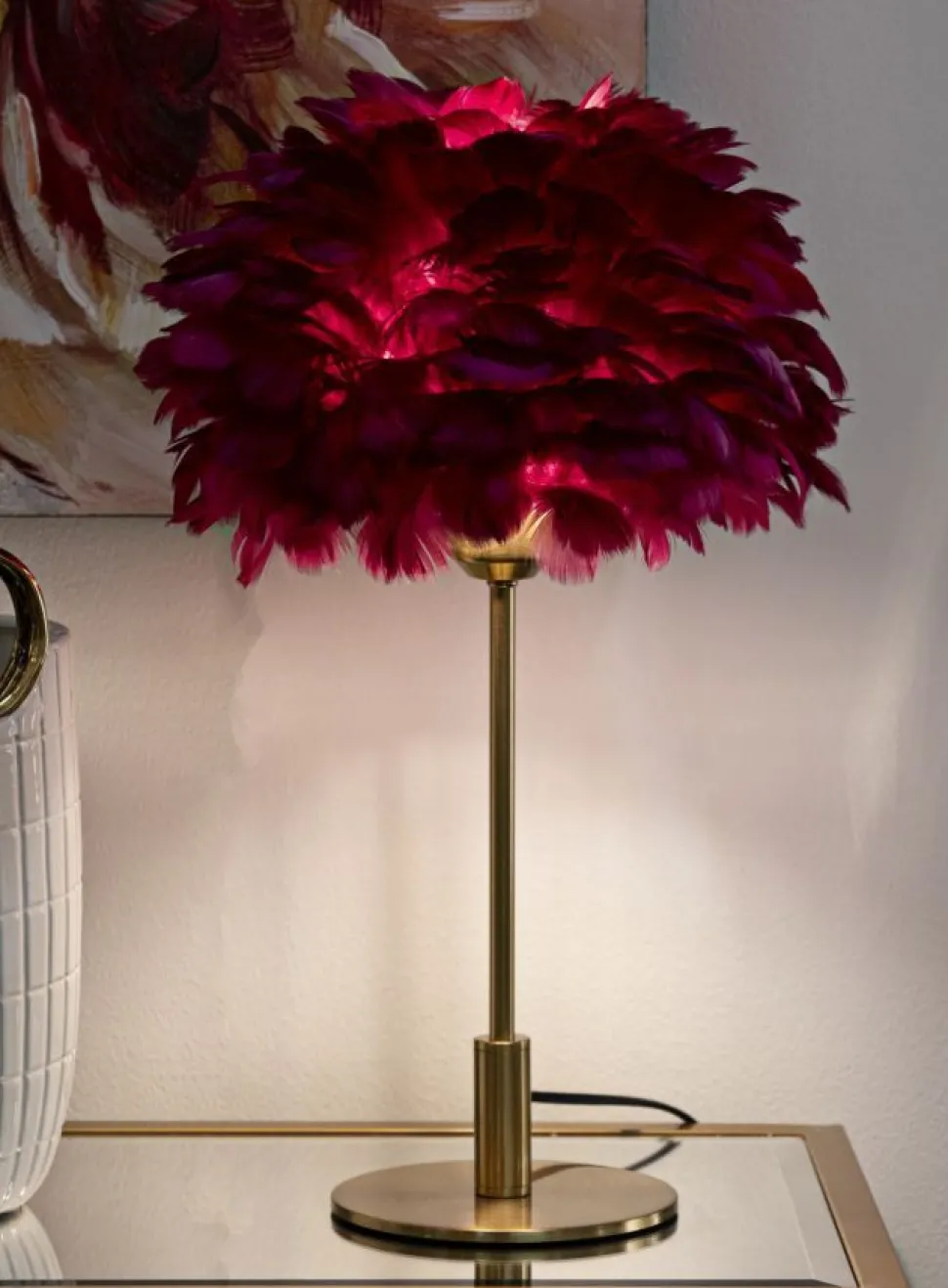 Lampe de table métal doré abat-jour plumes blanches