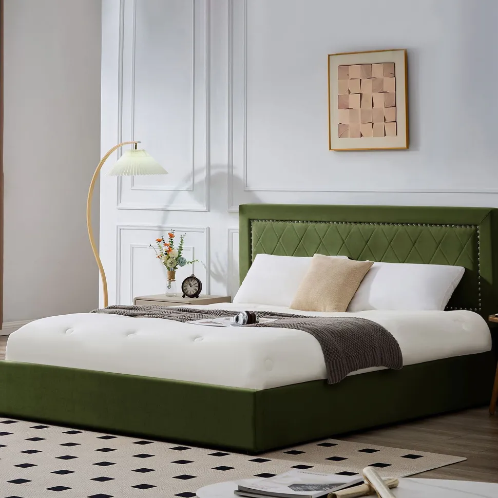Lit coffre Sandiego avec sommier relevable 180x200cm et tête de lit cloutée Velours Kaki