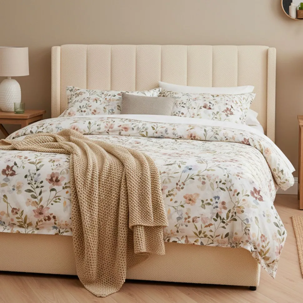 Lit double Magorial avec sommier relevable 180x200cm Tissu Bouclette Crème