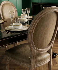 Lot de 2 chaises de style médaillon Louis XVI Bois massif patiné et Simili Taupe