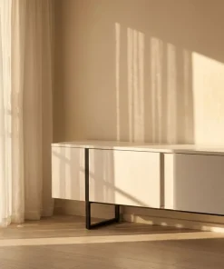 Meuble TV moderne avec 2 portes Valmain L180cm Blanc et Métal Noir