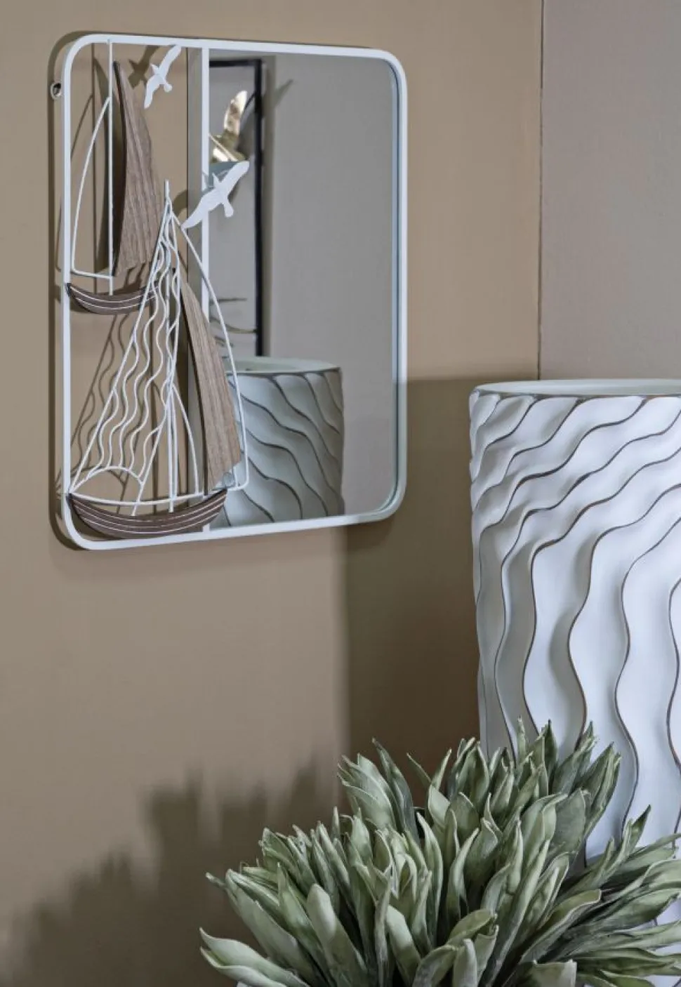 Miroir mural cadre métal Blanc inserts en bois marron