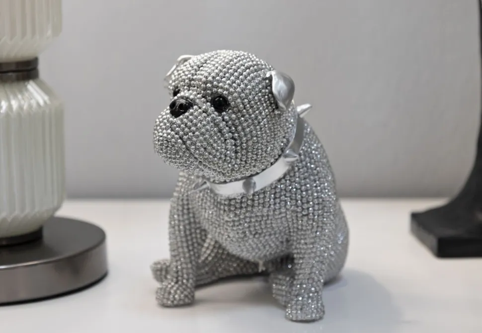 Statue Bouledogue assis Polyrésine Argent collier clous Argent