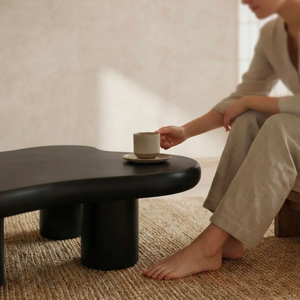 Table basse forme courbes naturelles Valdo 69x100cm Noir
