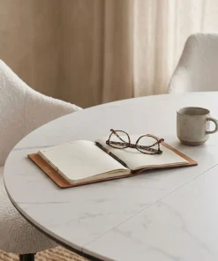 Table extensible Tyrese 160cm pieds en étoile et plateau effet marbre Blanc