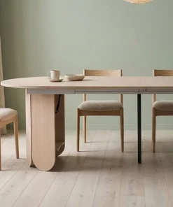 Table ronde style japandi extensible 310cm Tulipa rallonges intégrées Bois clair