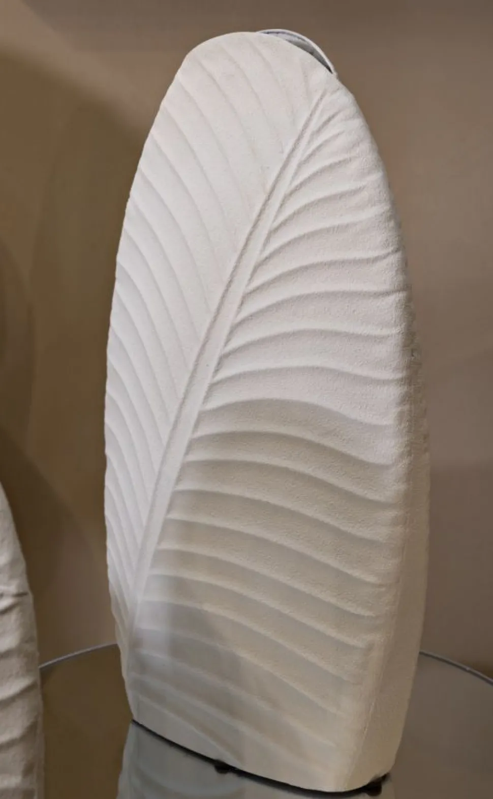 Vase décoratif élancé finition mate Dune couleur Crème