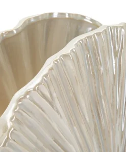 Vase design coquillage finition perlée et brillante