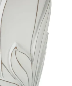 Vase en céramique blanc décoré en relief