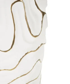 Vase en céramique blanche avec lignes dorées